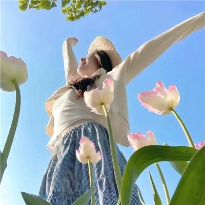 明天、我会成为谁的女友